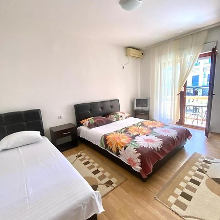 אולסינץ' Dragovoja Lux Apartments & Rooms מראה חיצוני תמונה