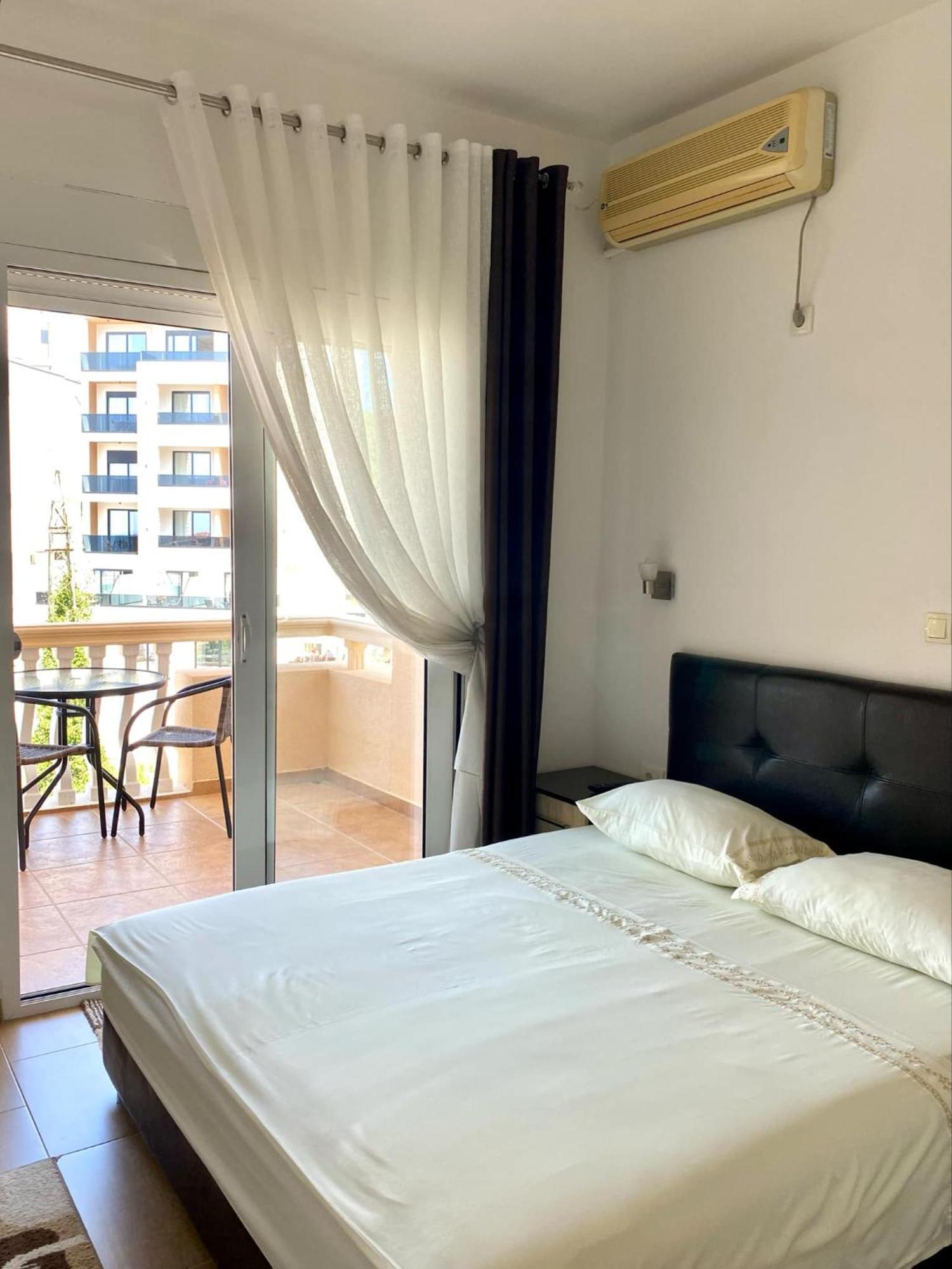 אולסינץ' Dragovoja Lux Apartments & Rooms מראה חיצוני תמונה