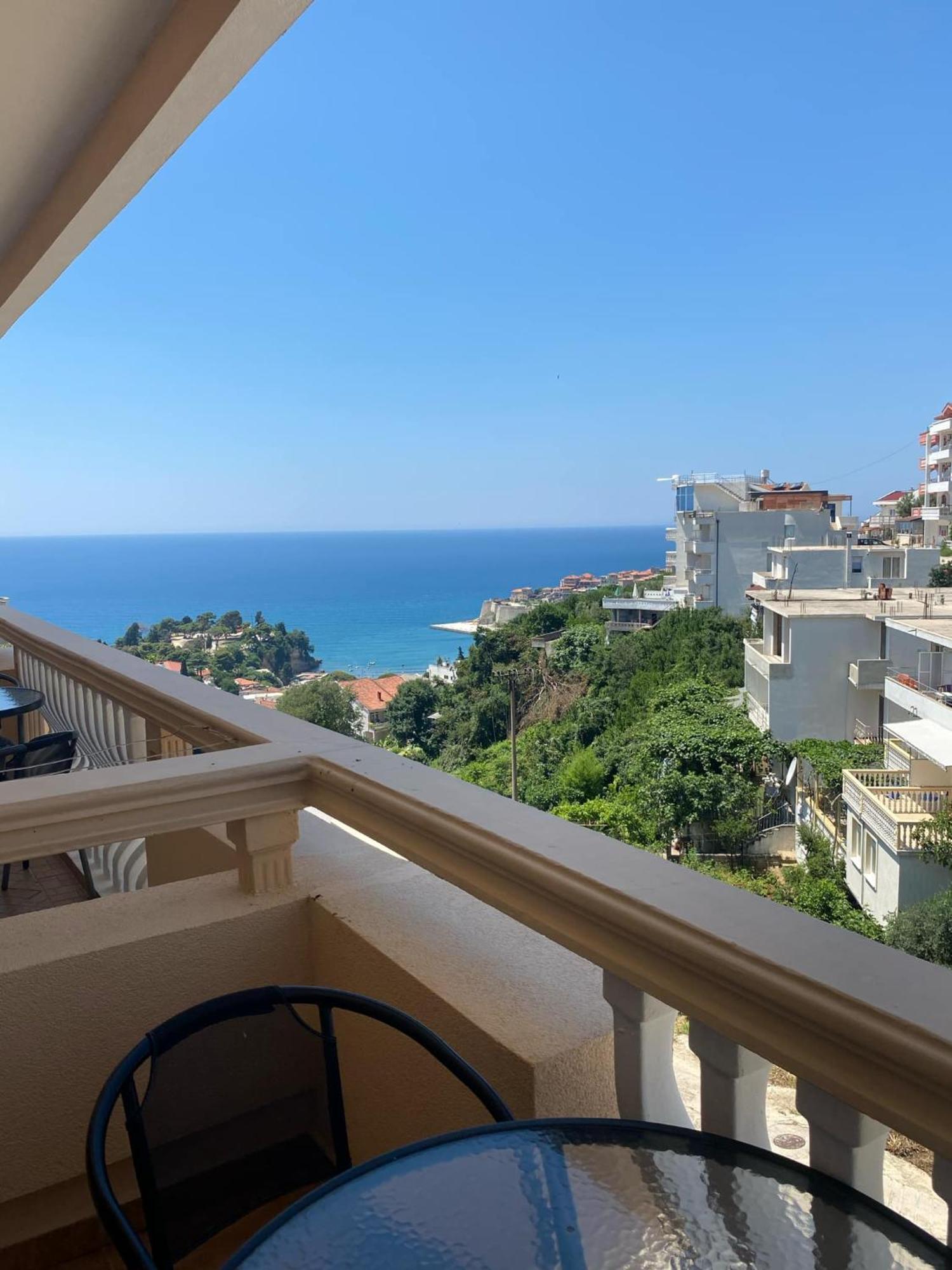 אולסינץ' Dragovoja Lux Apartments & Rooms מראה חיצוני תמונה