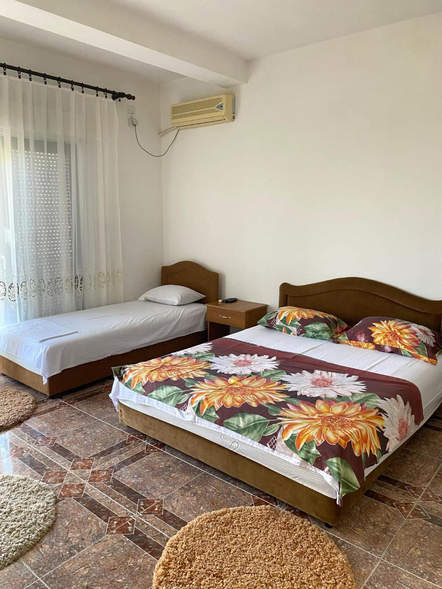 אולסינץ' Dragovoja Lux Apartments & Rooms מראה חיצוני תמונה