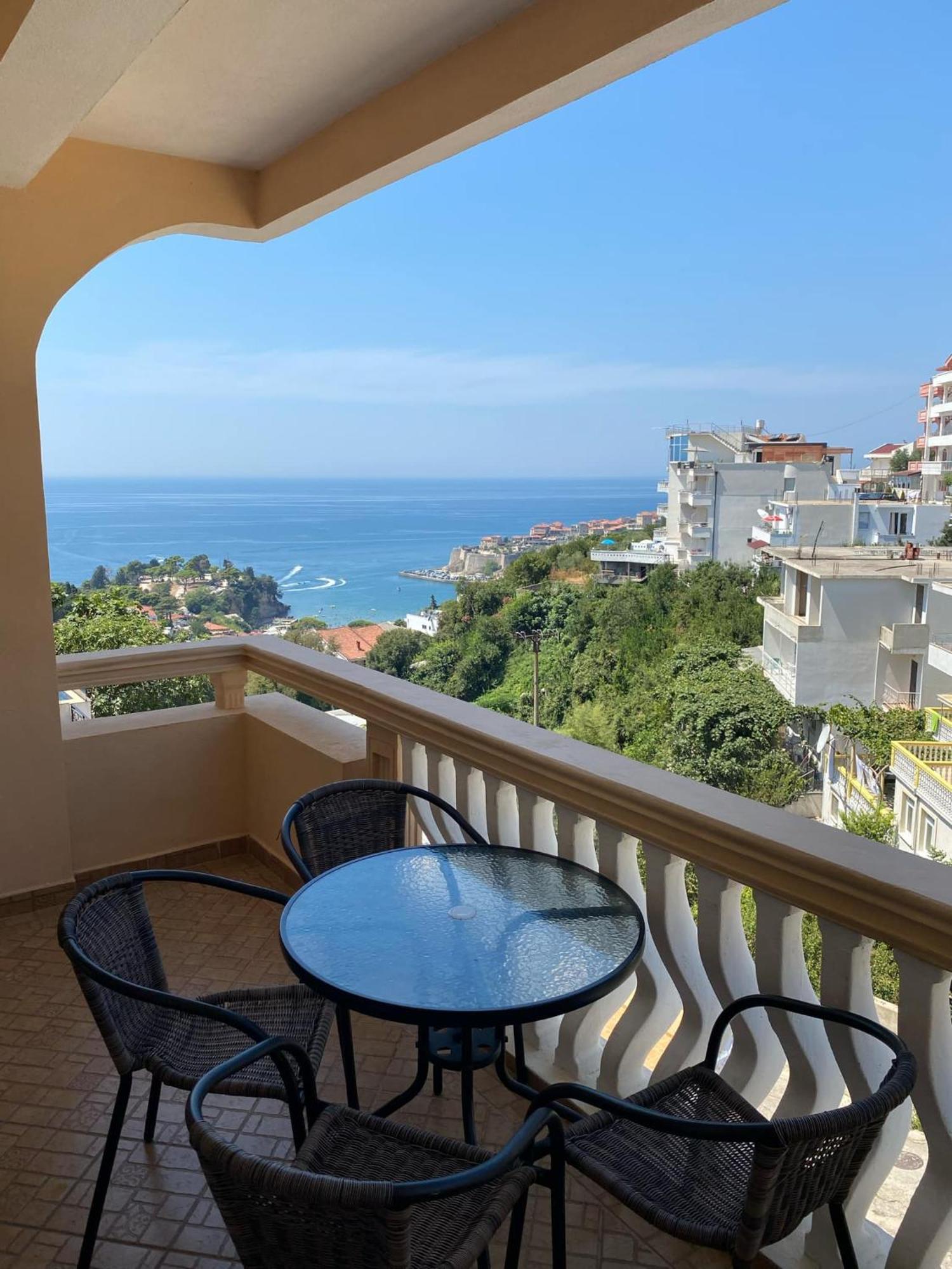 אולסינץ' Dragovoja Lux Apartments & Rooms מראה חיצוני תמונה