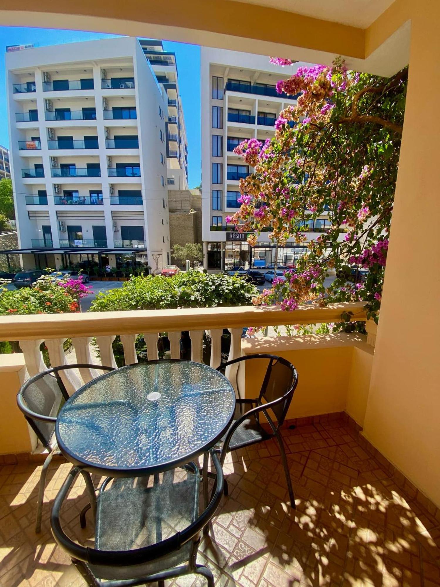 אולסינץ' Dragovoja Lux Apartments & Rooms מראה חיצוני תמונה