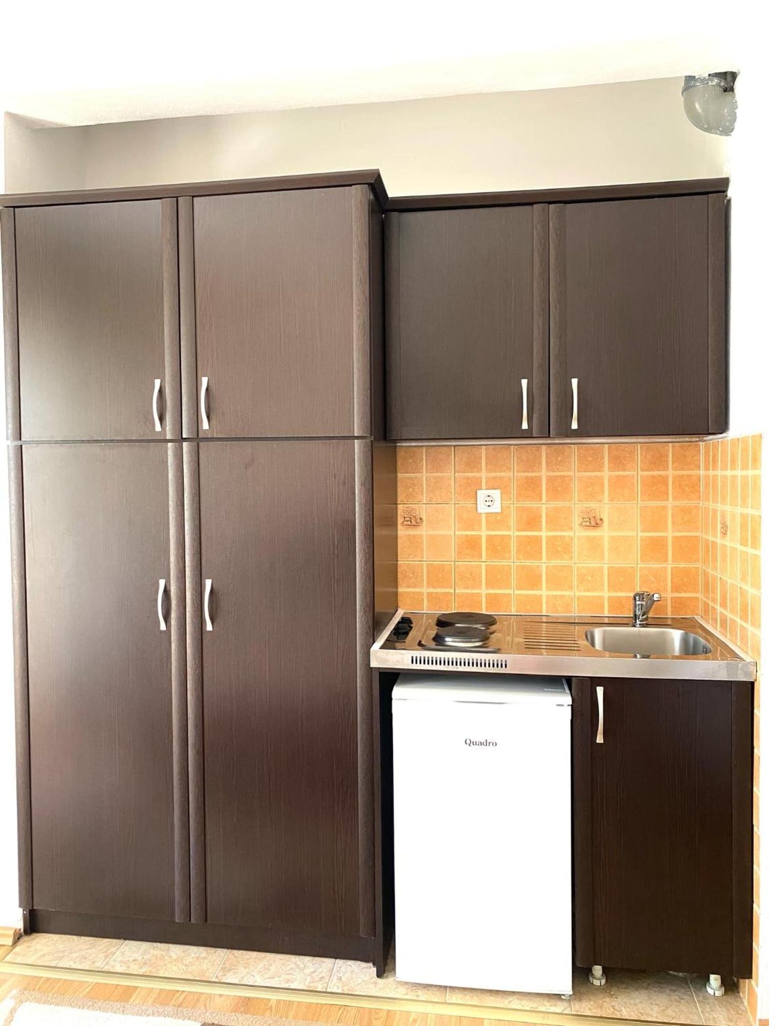אולסינץ' Dragovoja Lux Apartments & Rooms מראה חיצוני תמונה