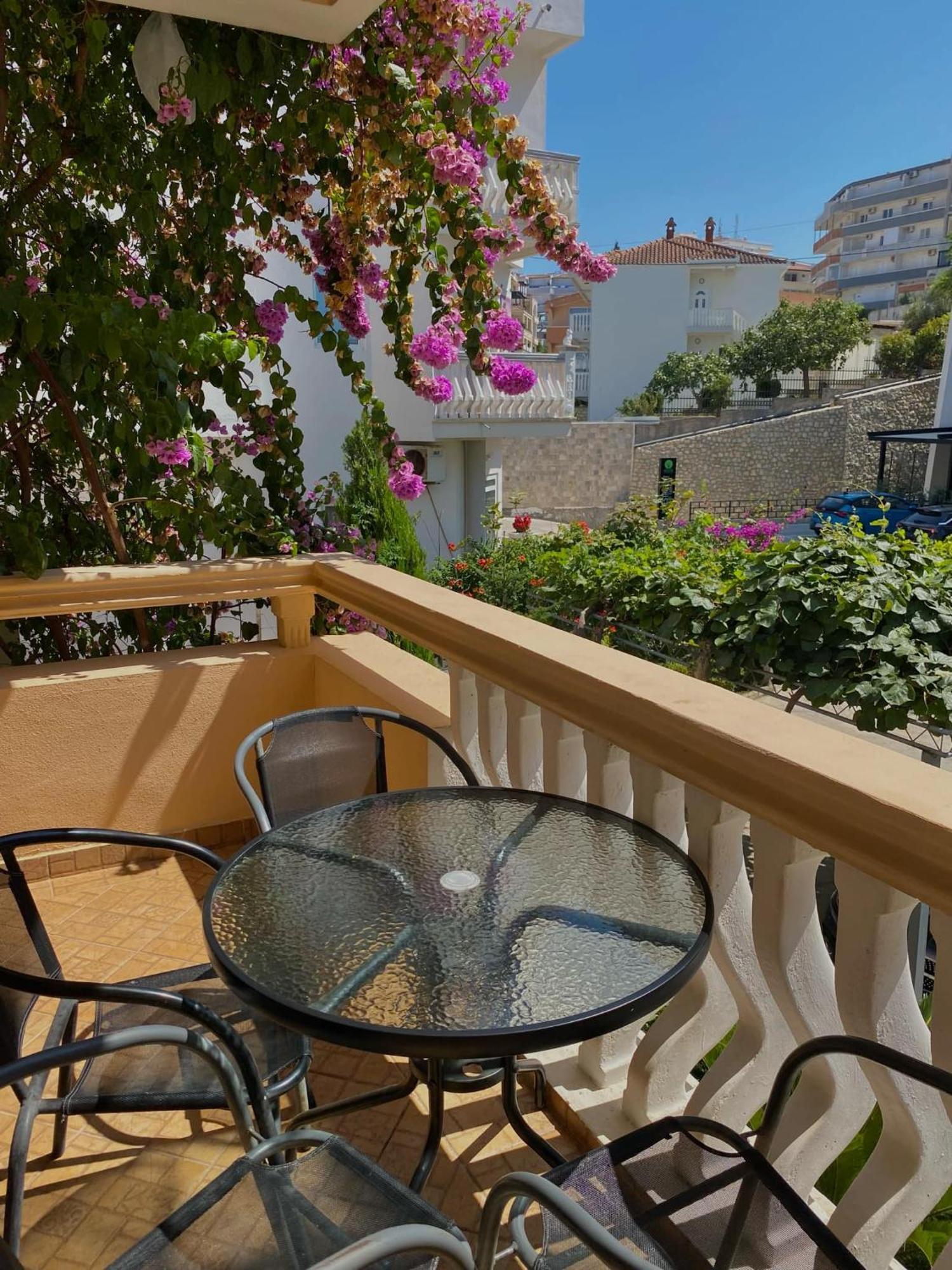 אולסינץ' Dragovoja Lux Apartments & Rooms מראה חיצוני תמונה
