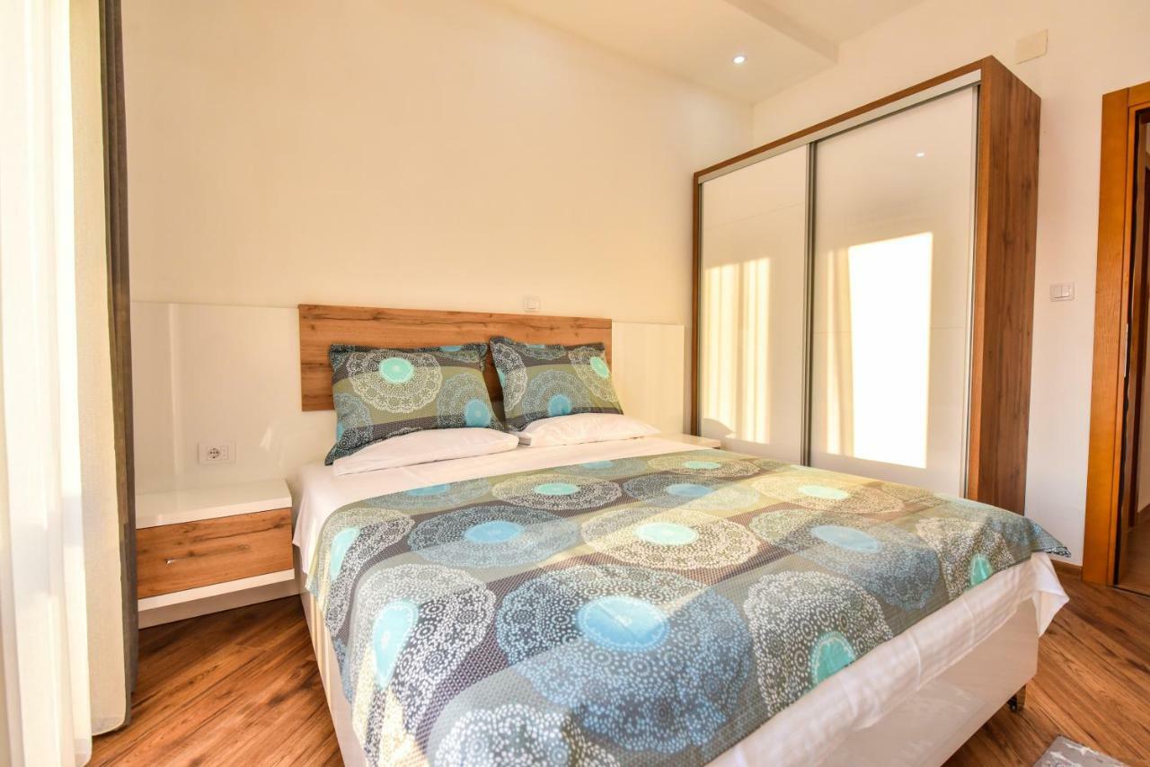 אולסינץ' Dragovoja Lux Apartments & Rooms מראה חיצוני תמונה